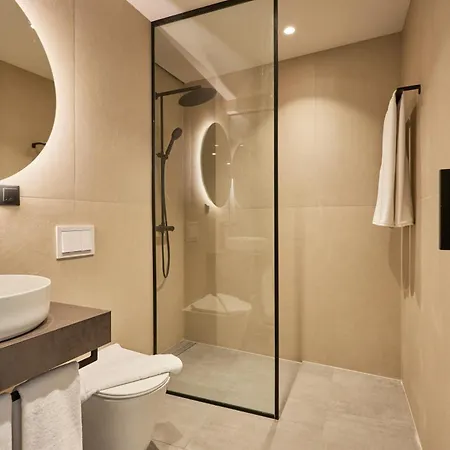 Bizarre Boutique מלון *