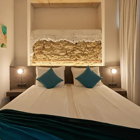 מלון Bizarre Boutique *